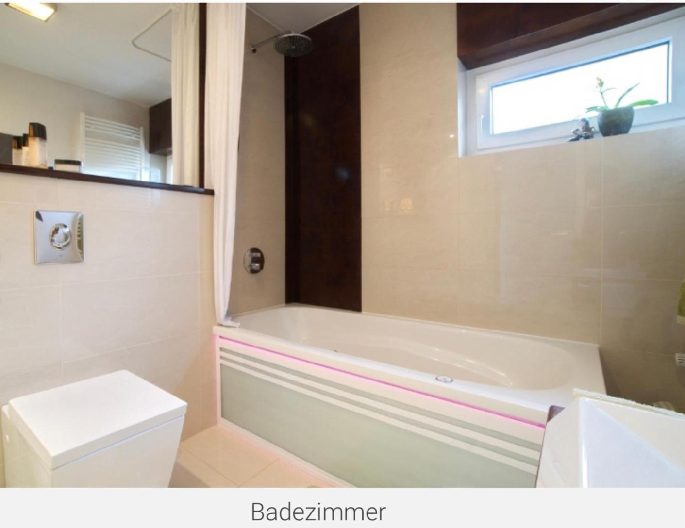 Beste Lage In Bochum Sehr Hochwertige, Individuelle Wohnung Als Hotelalternative Mit Suedterrasse, Pkw-Stellplatz, Wallbox U.V.M. Ngoại thất bức ảnh